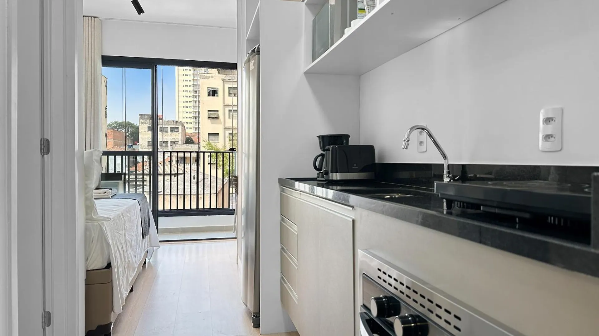 Balcony Kitchen Studio Sirio Libanes Hospital Σάο Πάολο